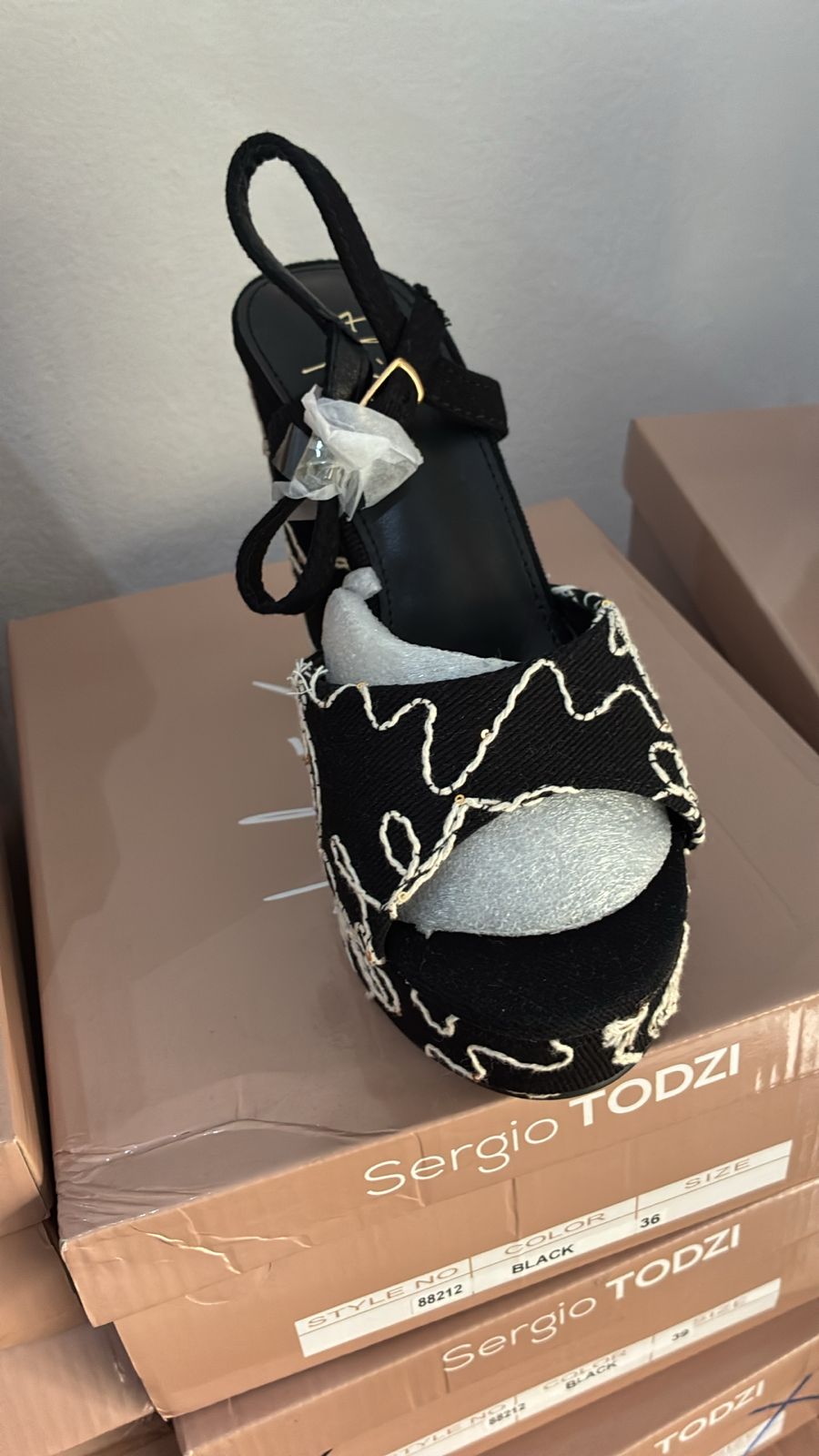 Shoes 41 - GRG-03546