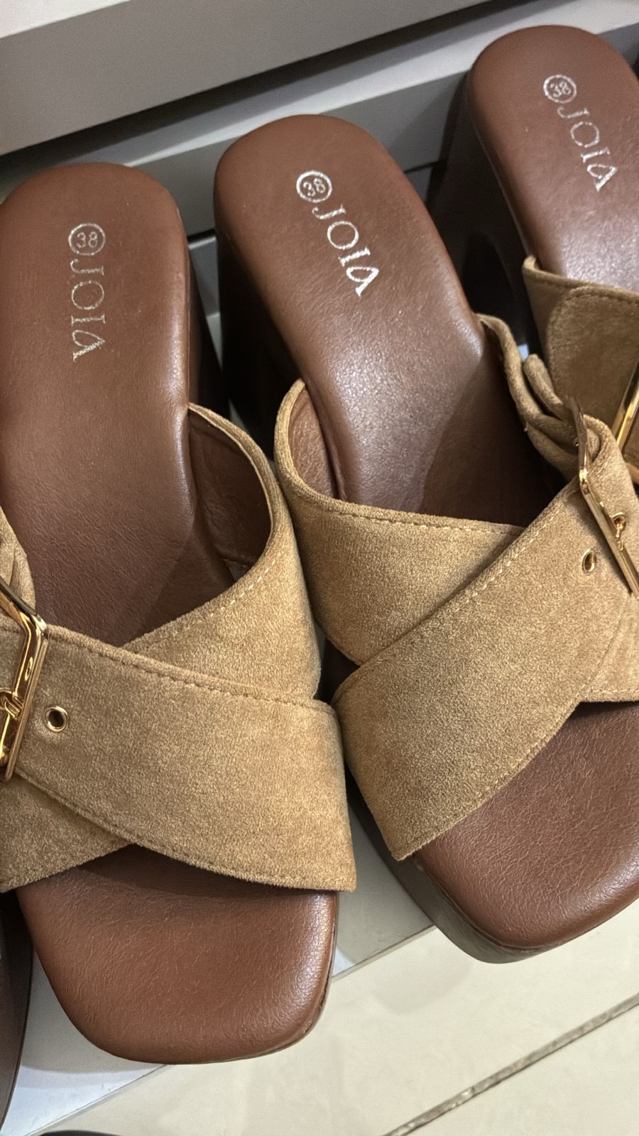 Shoes 38 - GRG-03658