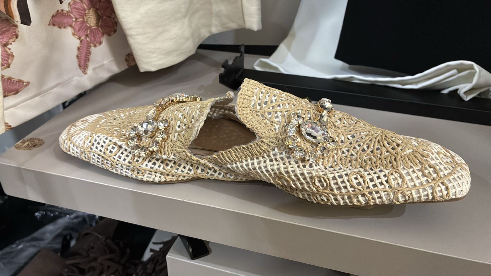 Shoes 38 - GRG-03659
