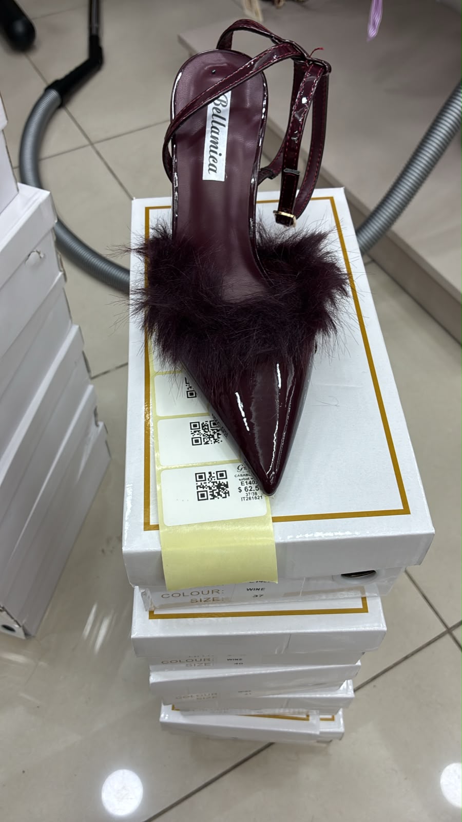 IT26-1620 IT sabot E1402 WINE