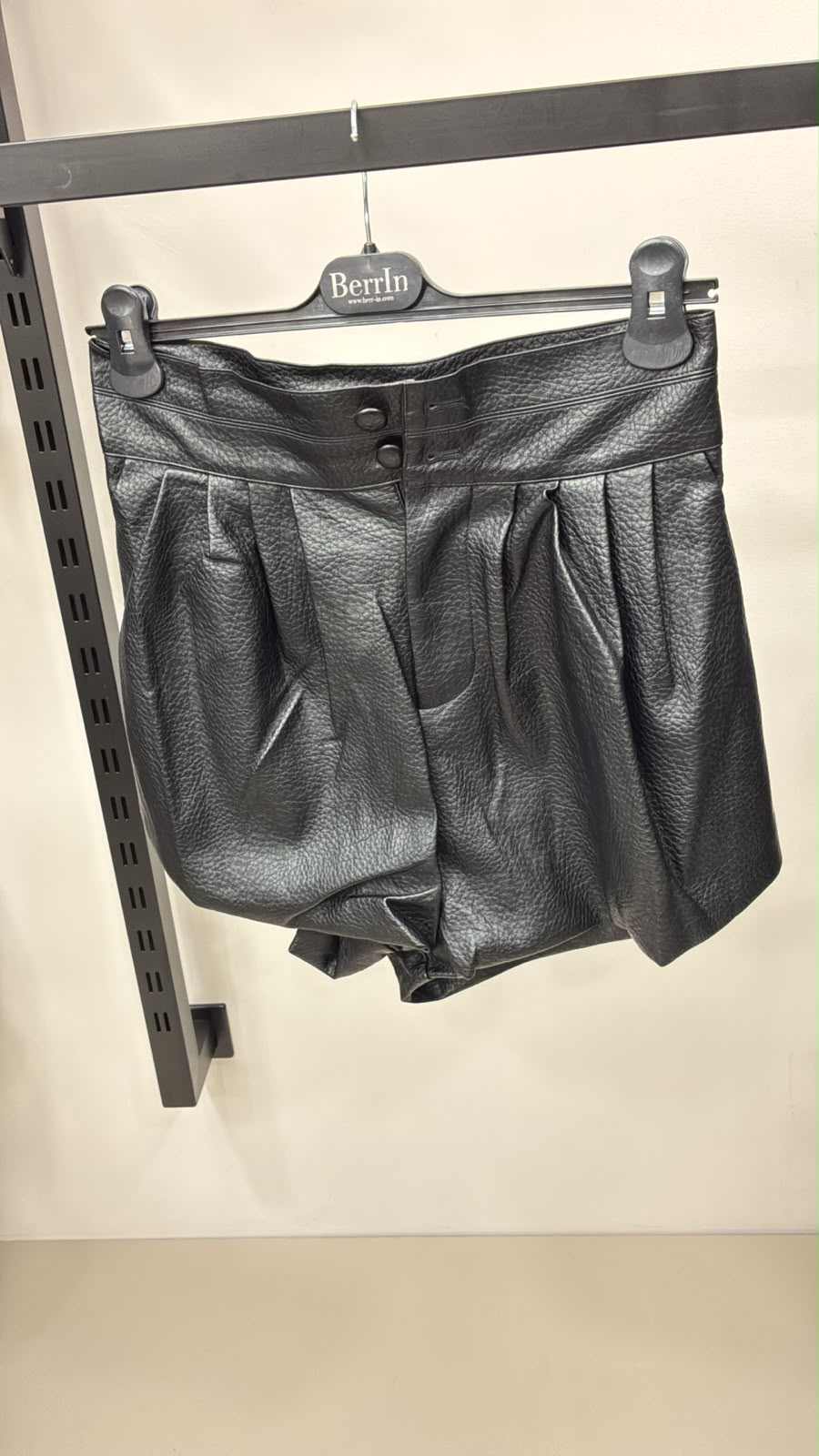 IT26-1736 IT shorts 61237JS BLACK