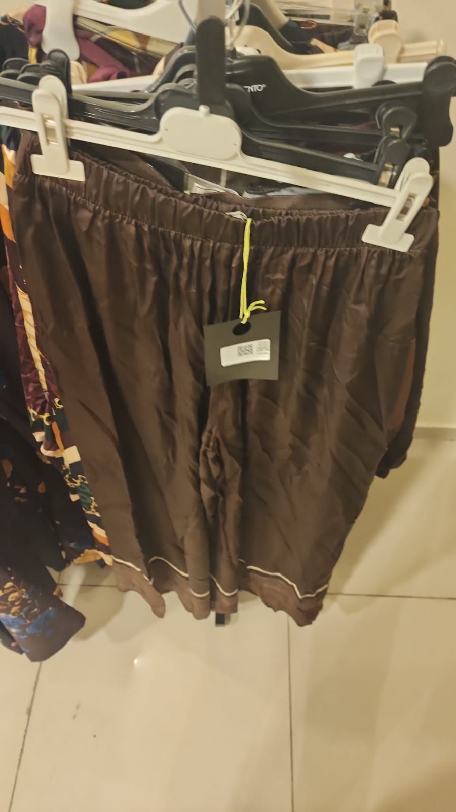 IT26-1883 IT trousers R02982 ZAFFERANO