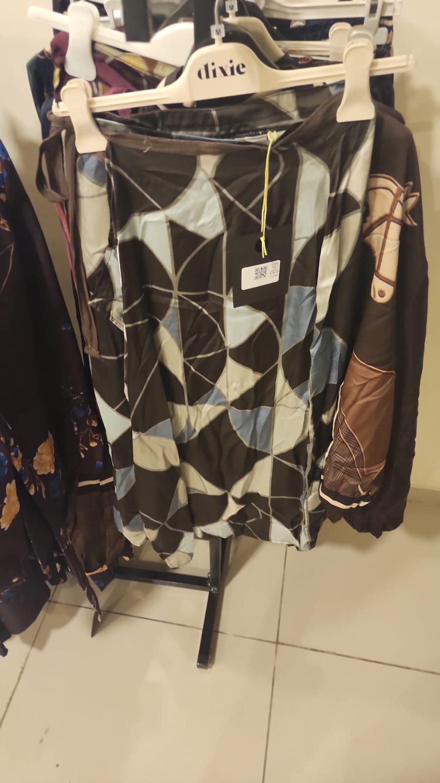 IT26-1884 IT skirt G04197