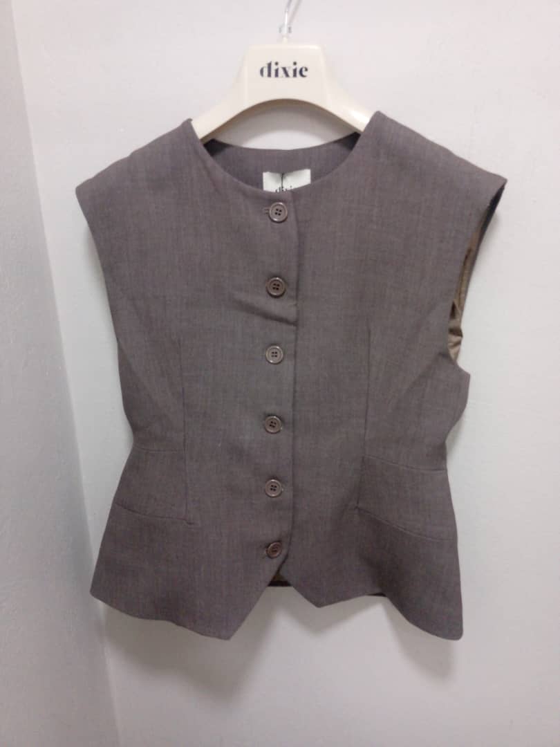 IT26-2056 IT vest LAL1YIC