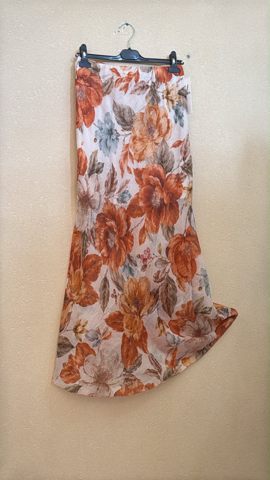 IT26-JUN-SH0169 Skirt (H5099-Q72)