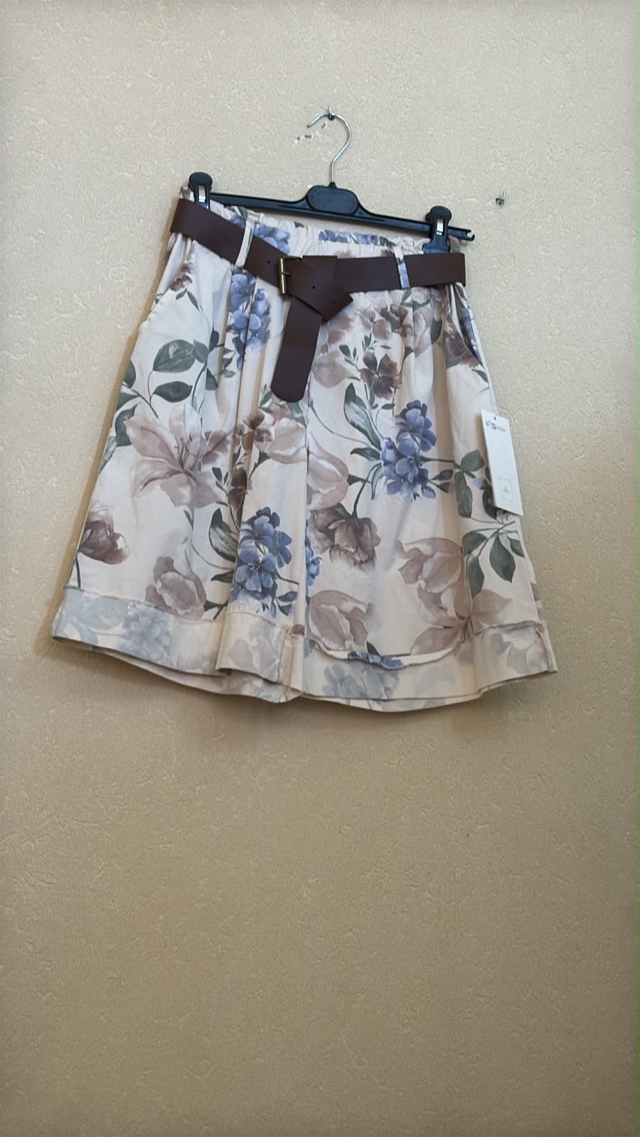 IT26-JUN-SH0190 Trousers (A6375-G11)