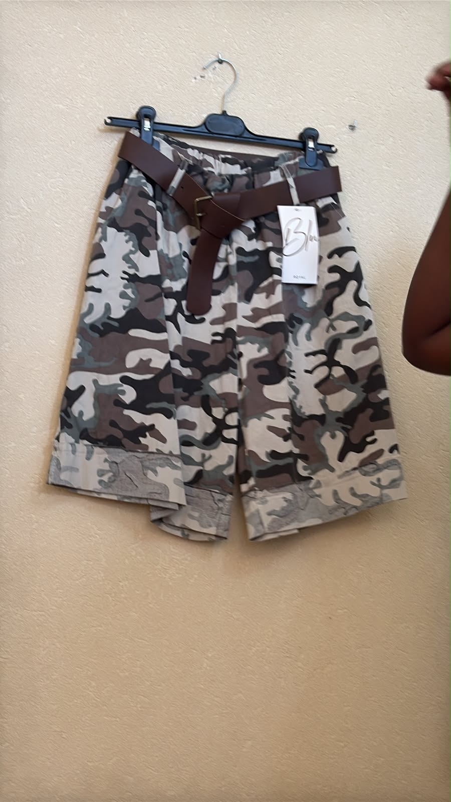 IT26-JUN-SH0192 Trousers (A6375-G11)