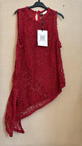 IT26-JUN-SH0282 Top (LD5700)