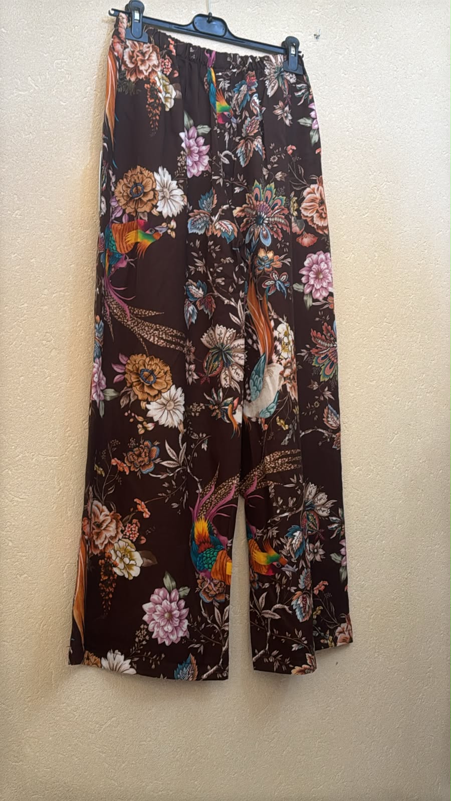 IT26-JUN-SH0374 Trousers (269130)
