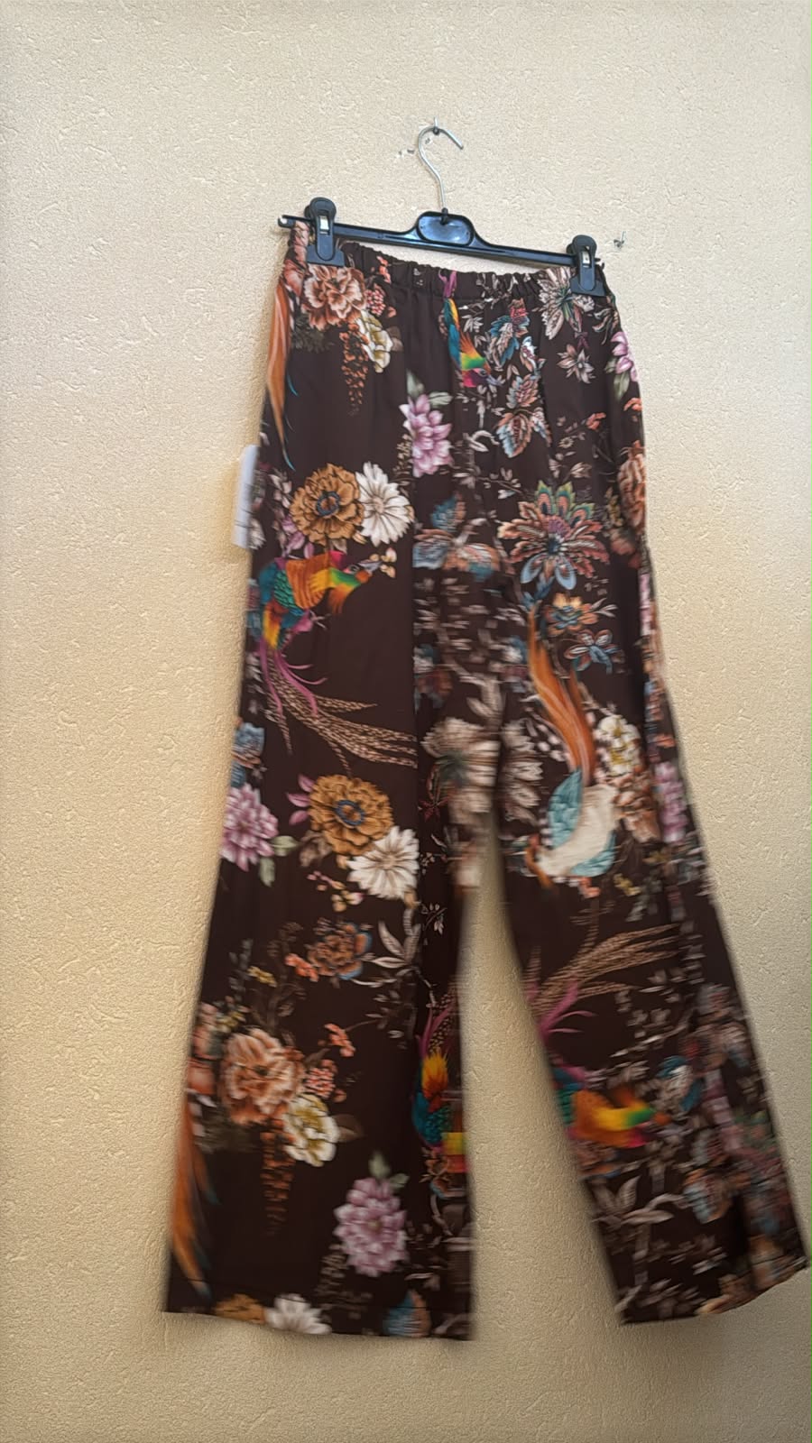 IT26-JUN-SH0375 Trousers (269130)