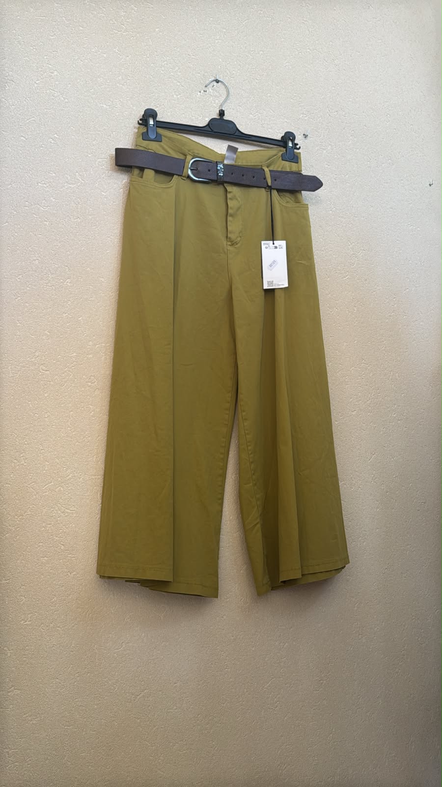 IT26-JUN-SH0391 Trousers (821318)
