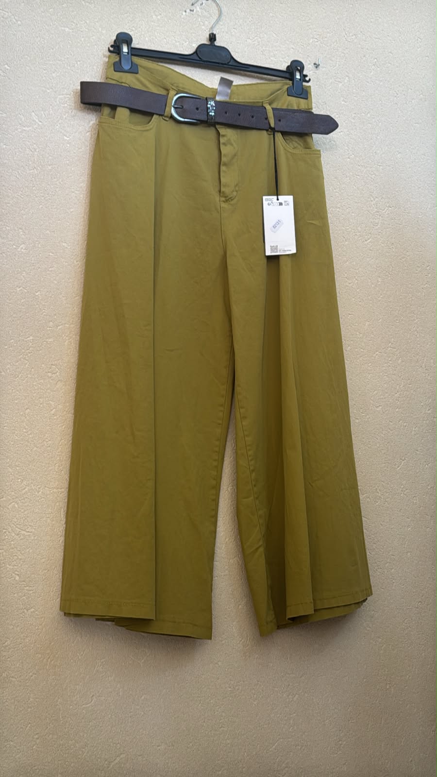 IT26-JUN-SH0393 Trousers (821318)