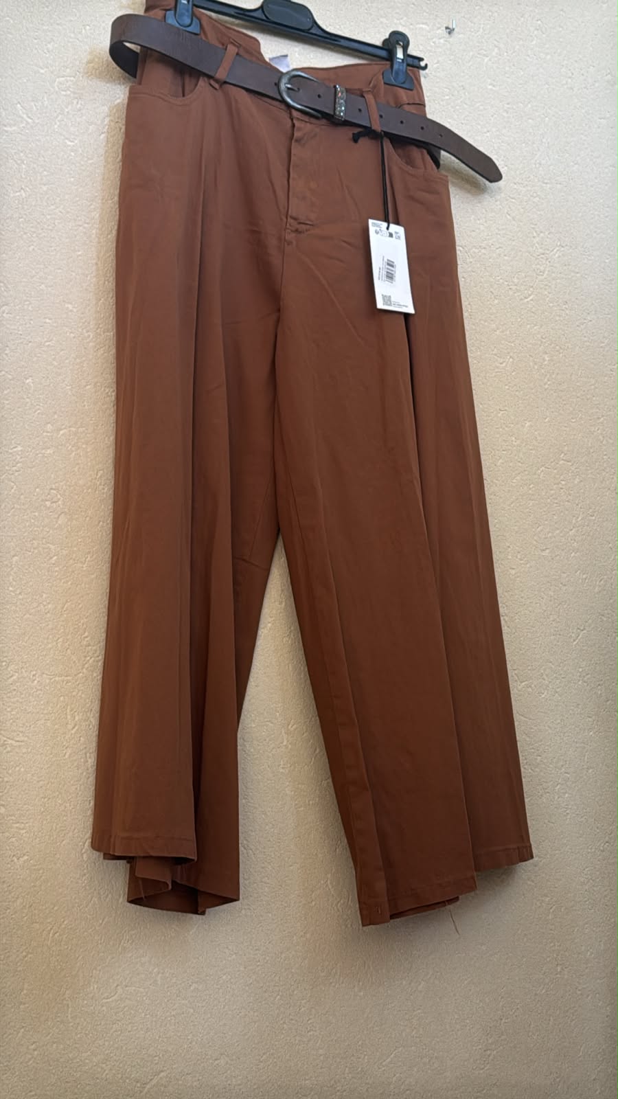 IT26-JUN-SH0395 Trousers (821318)