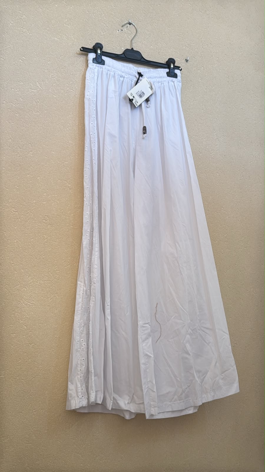 IT26-JUN-SH0522 Trousers (826276)
