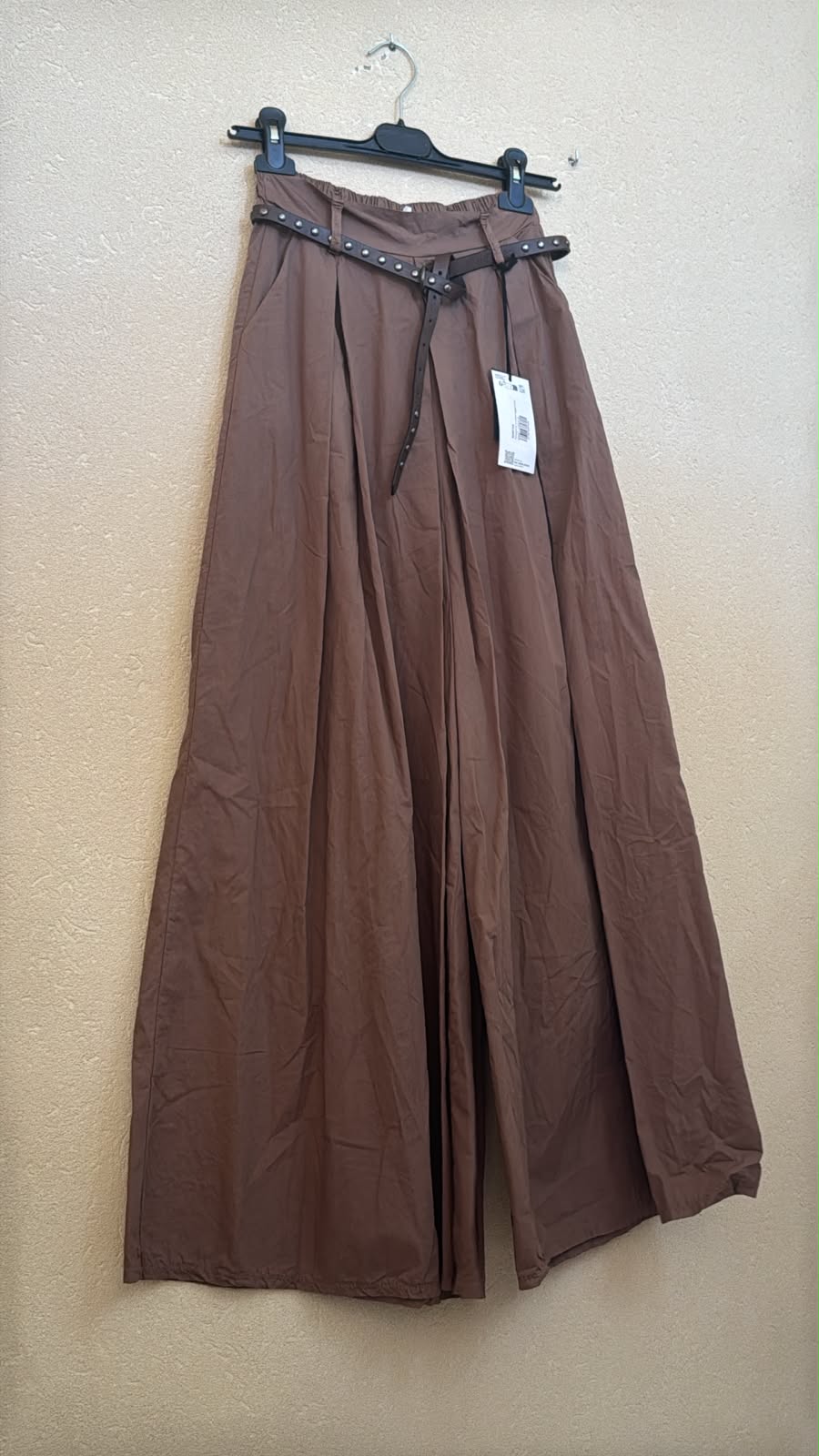 IT26-JUN-SH0534 Trousers (824687)