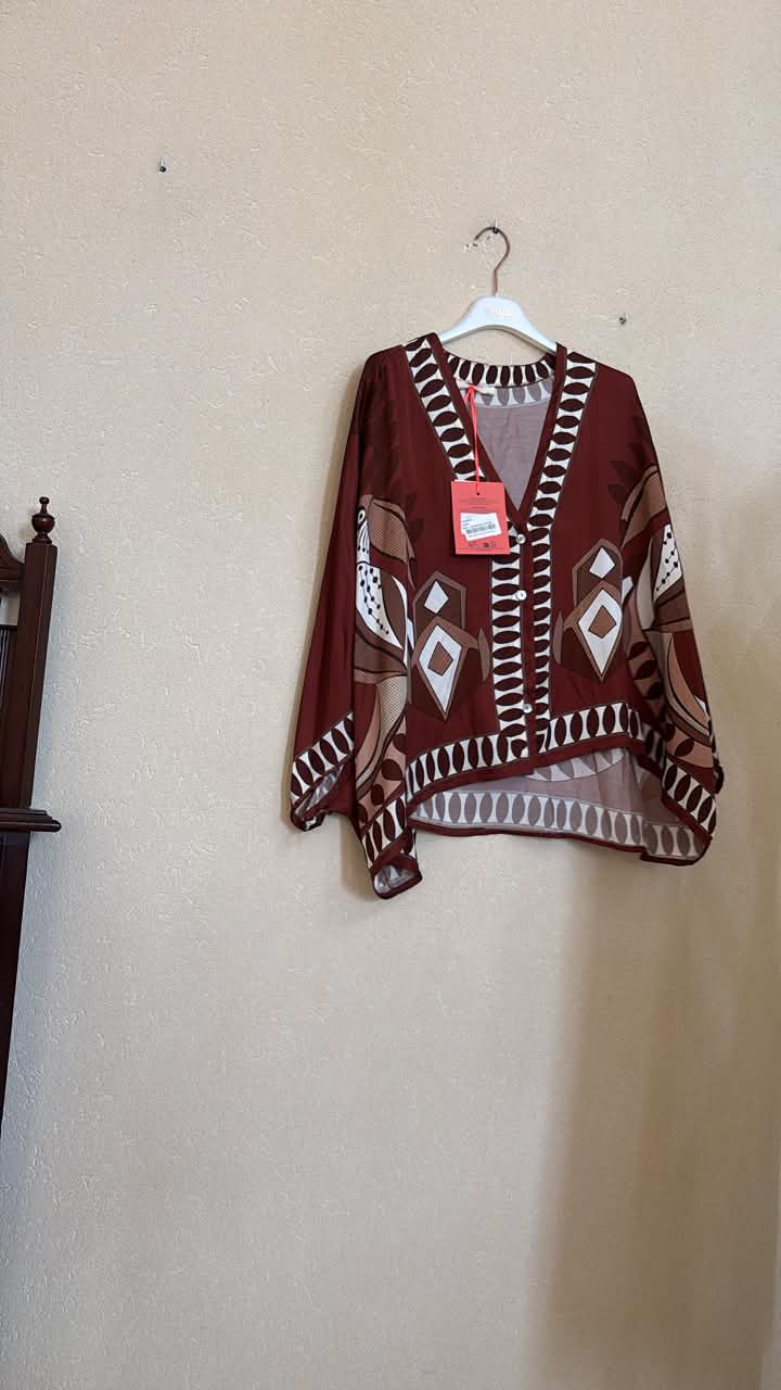 IT26-JUN-SH0545 Shirt - Burgundy (LIN-R01691-MACULA)