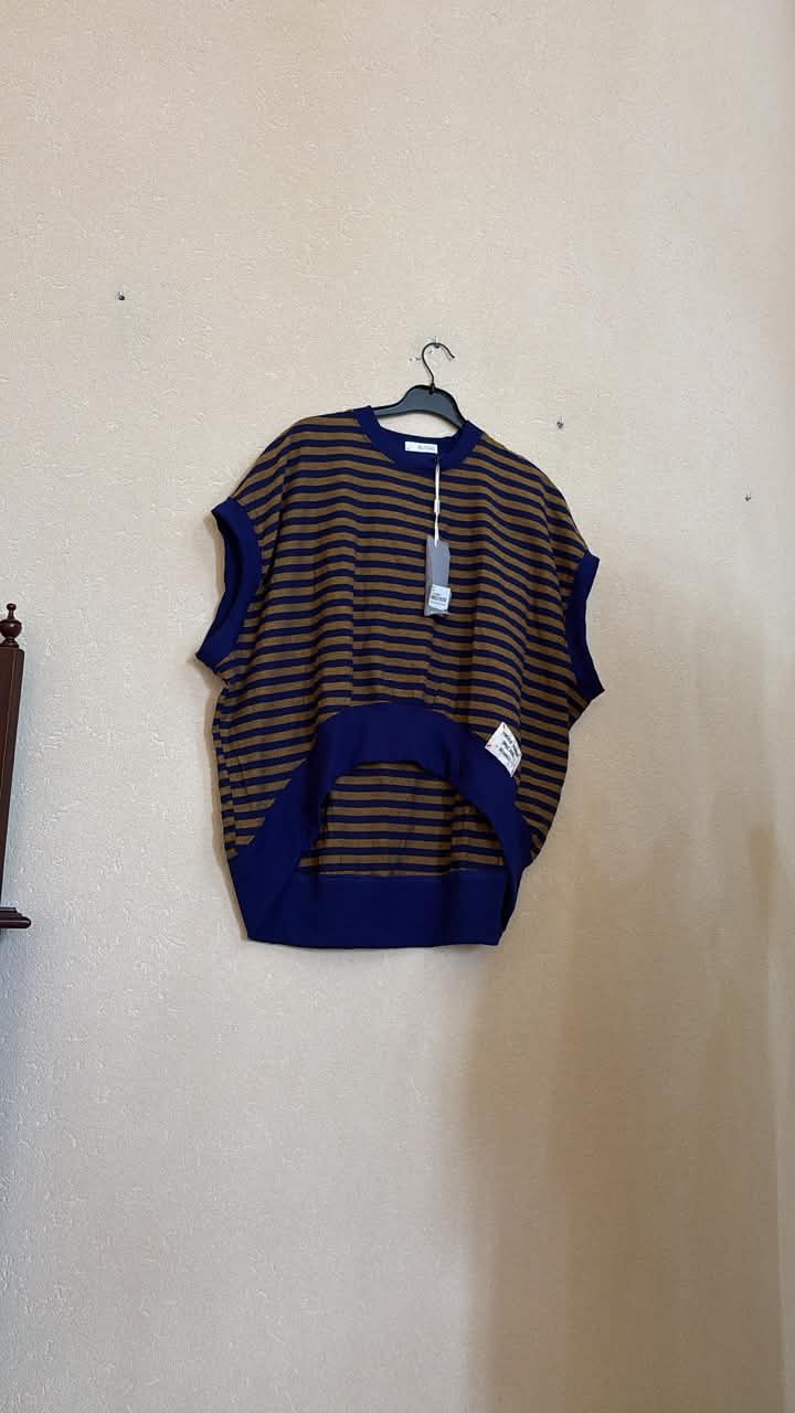 IT26-JUN-SH0553 Knit Top - Navy (VIC-8082624)