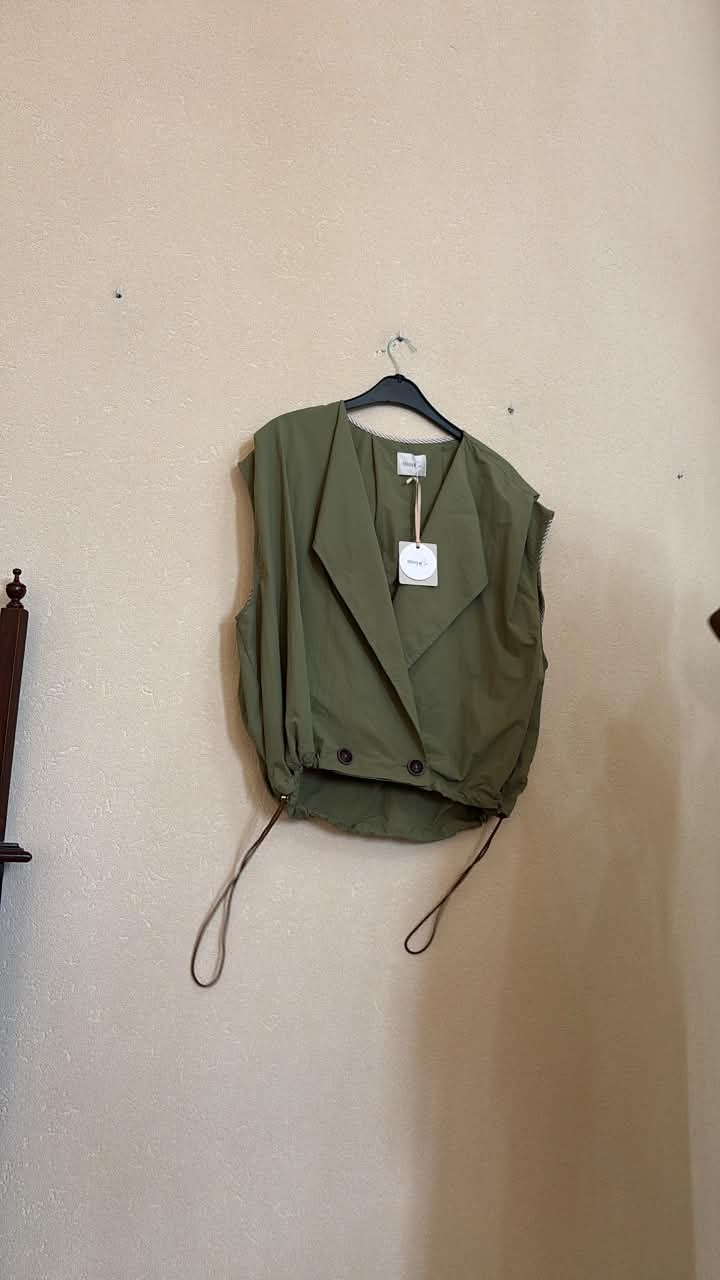 IT26-JUN-SH0555 Vest - Olive (GIO-MD7417)