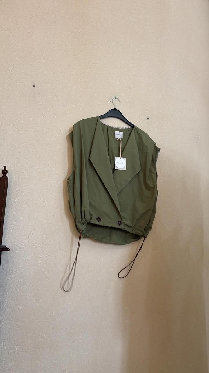 IT26-JUN-SH0556 Vest - Olive (GIO-MD7417)