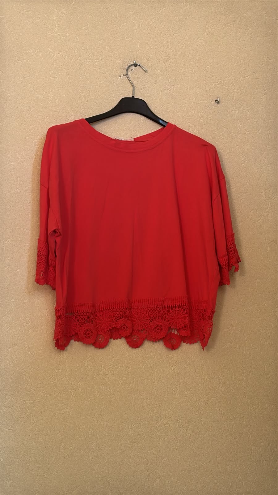 IT26-JUN-SH0975 Knit Top - Rosso (LIN-R02785-PPT)