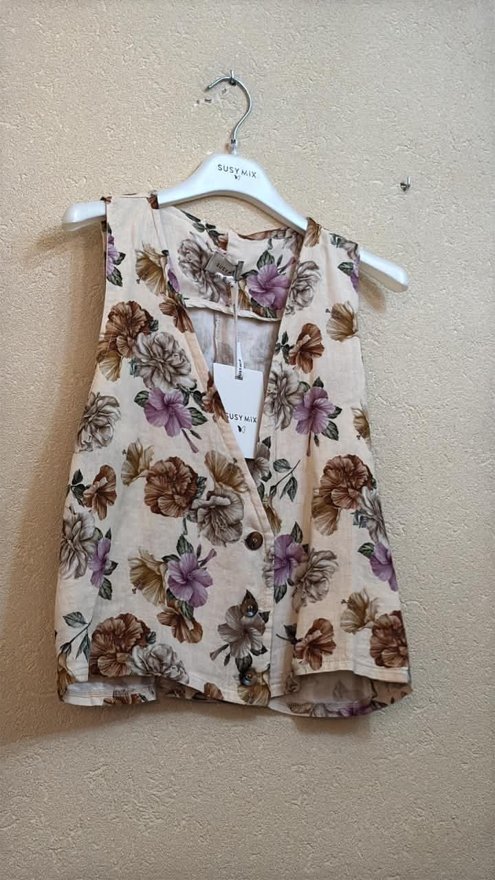 IT26-JUN-SH1037 Vest - Crema (26195)