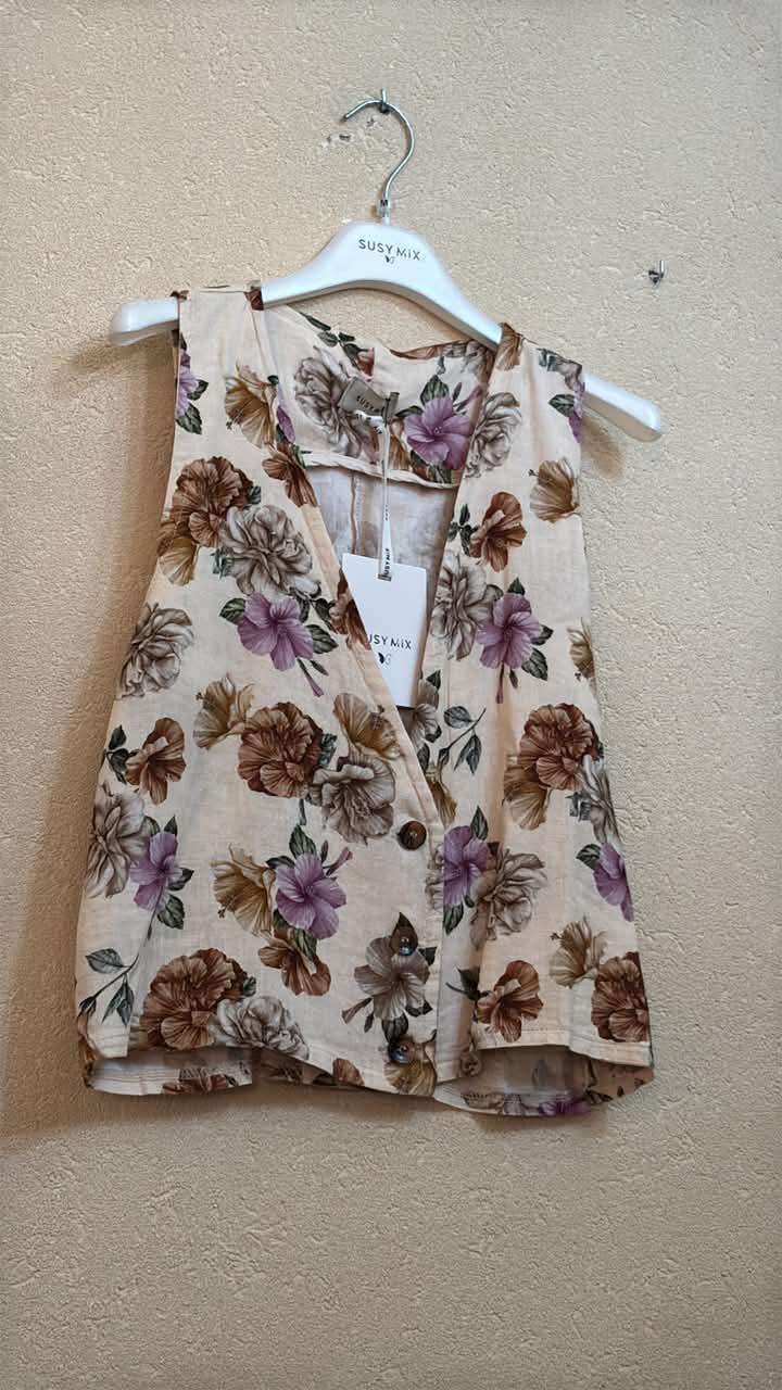IT26-JUN-SH1038 Vest - Crema (26195)