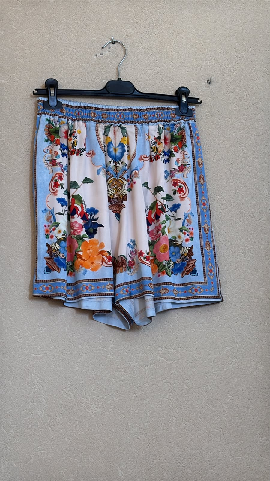 IT26-JUN-SH1173 Shorts (88261)