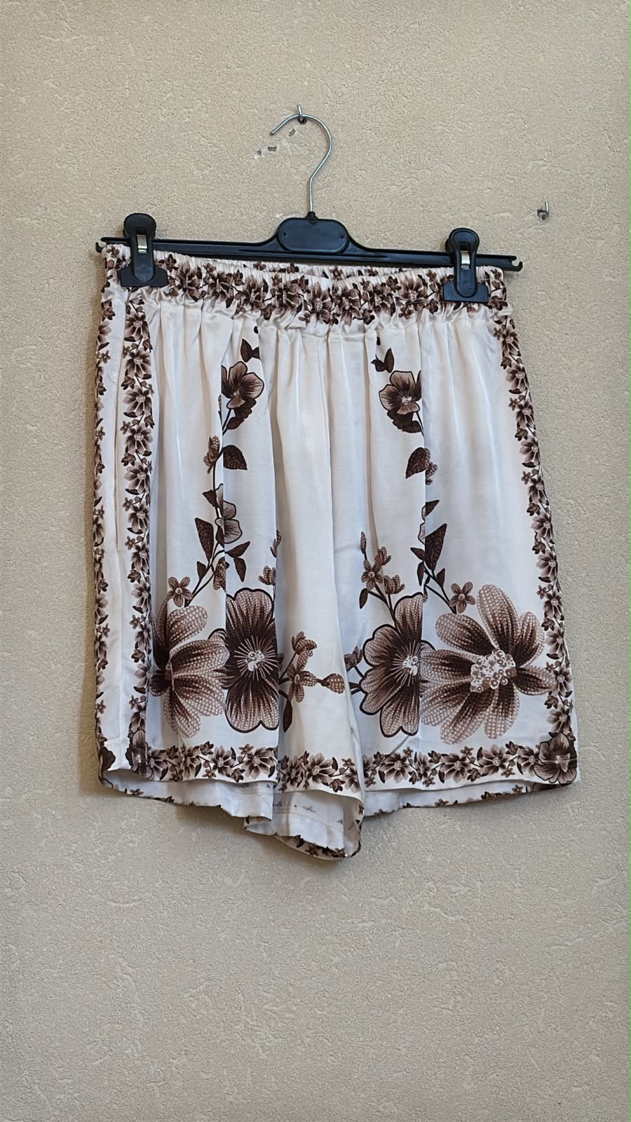 IT26-JUN-SH1174 Shorts (88261)