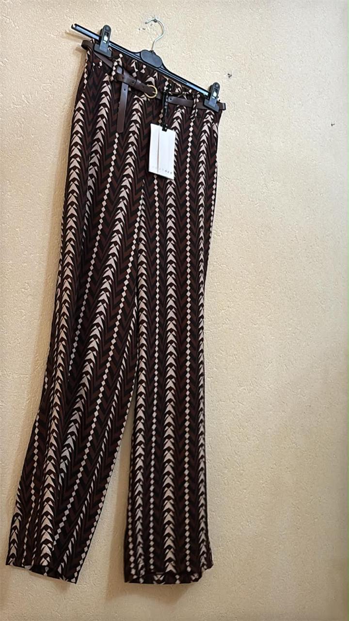 IT26-JUN-SH1218 Trousers - Black & White (SV07)