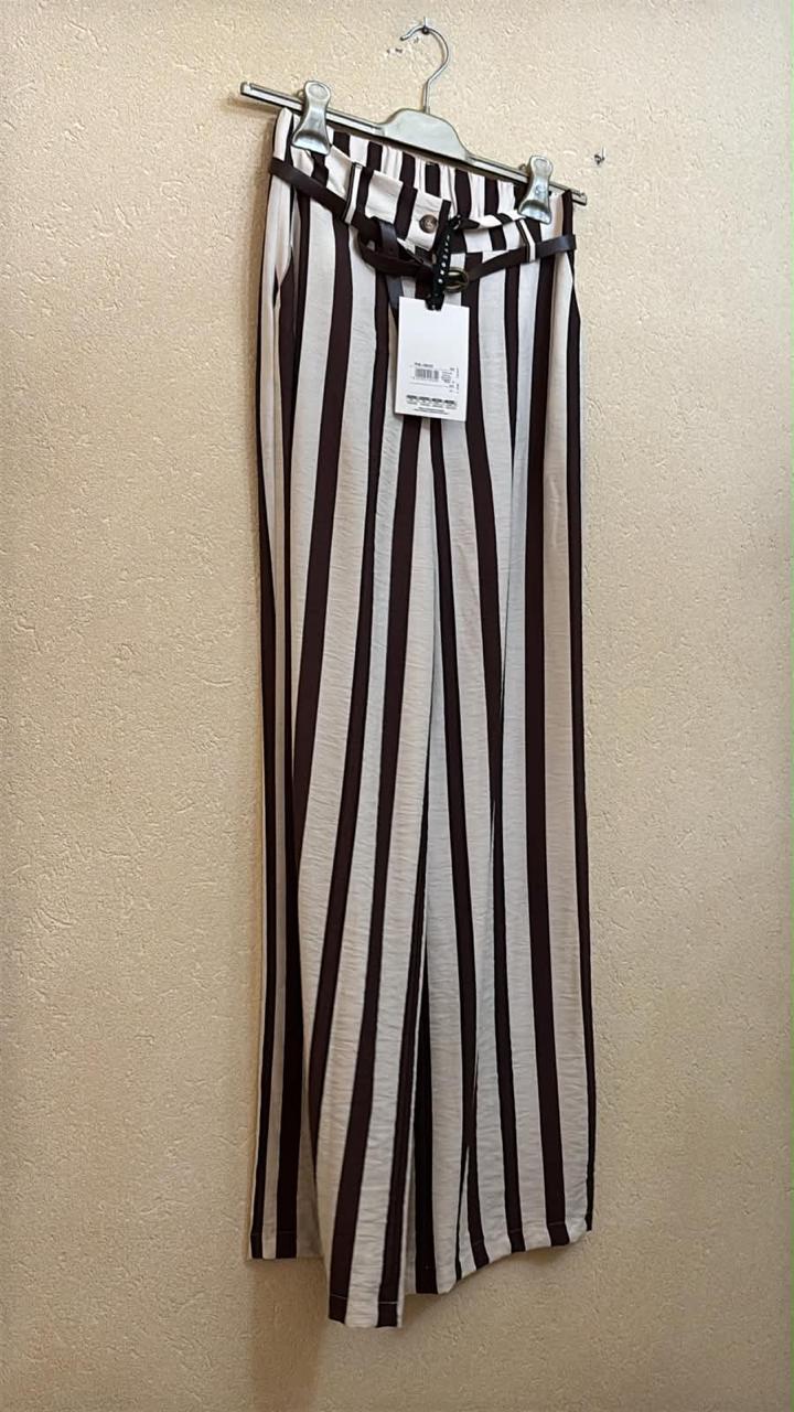 IT26-JUN-SH1220 Trousers - Black & White (SV09)