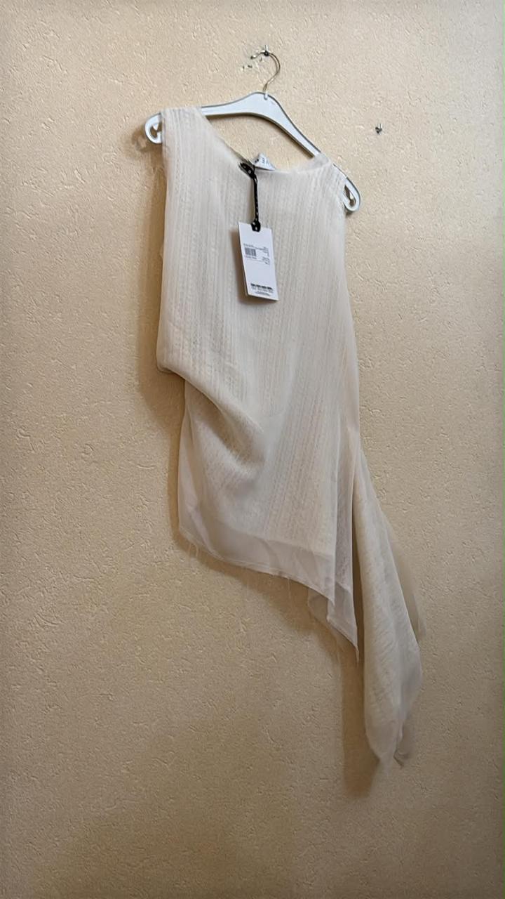 IT26-JUN-SH1222 Top - White (SV11)
