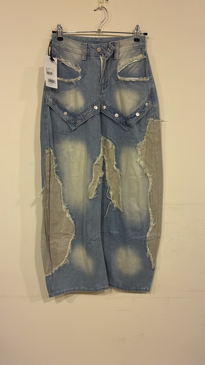IT26-JUN-SH5200 Jeans