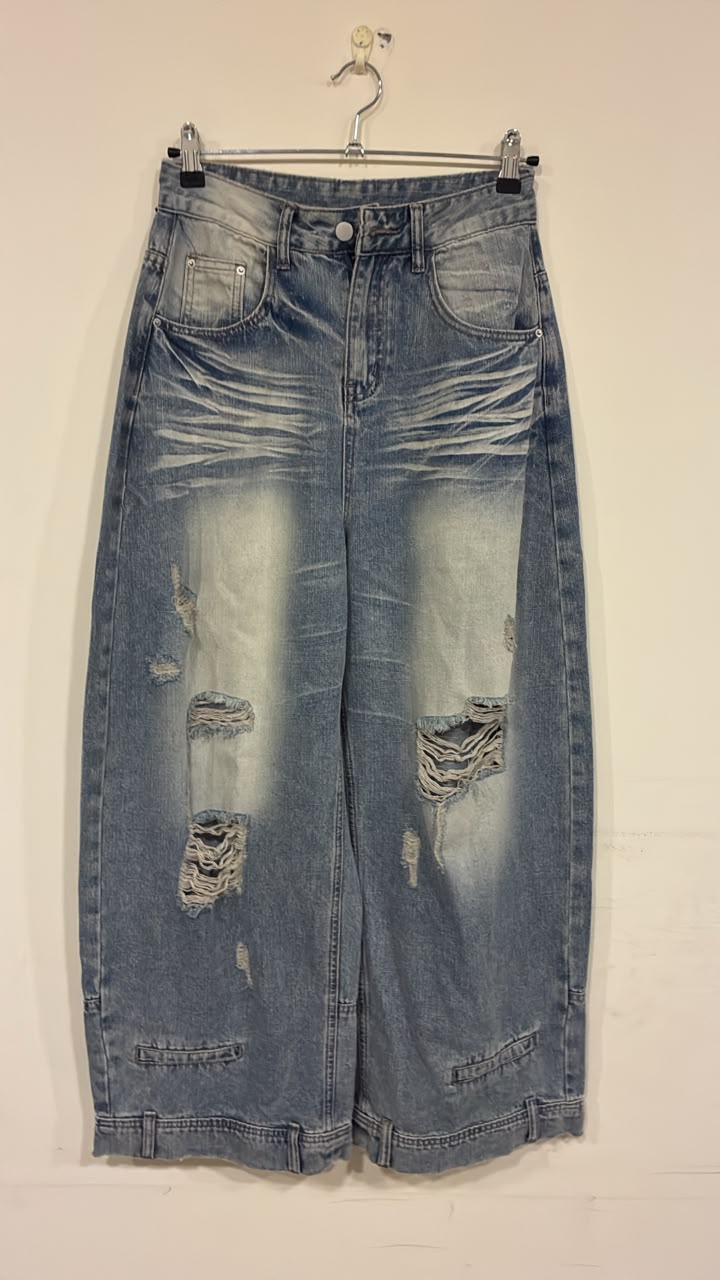 IT26-JUN-SH5209 Jeans