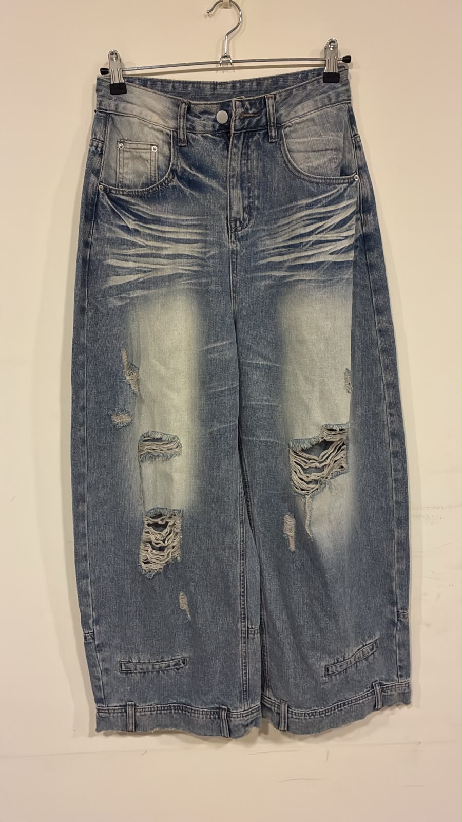 IT26-JUN-SH5214 Jeans