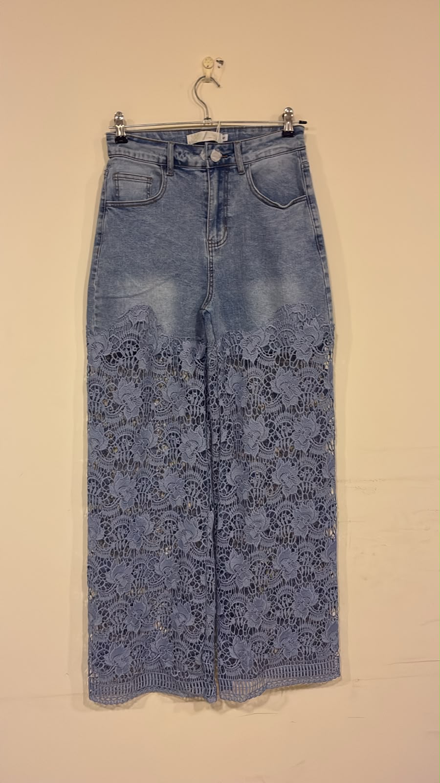 IT26-JUN-SH5246 Jeans
