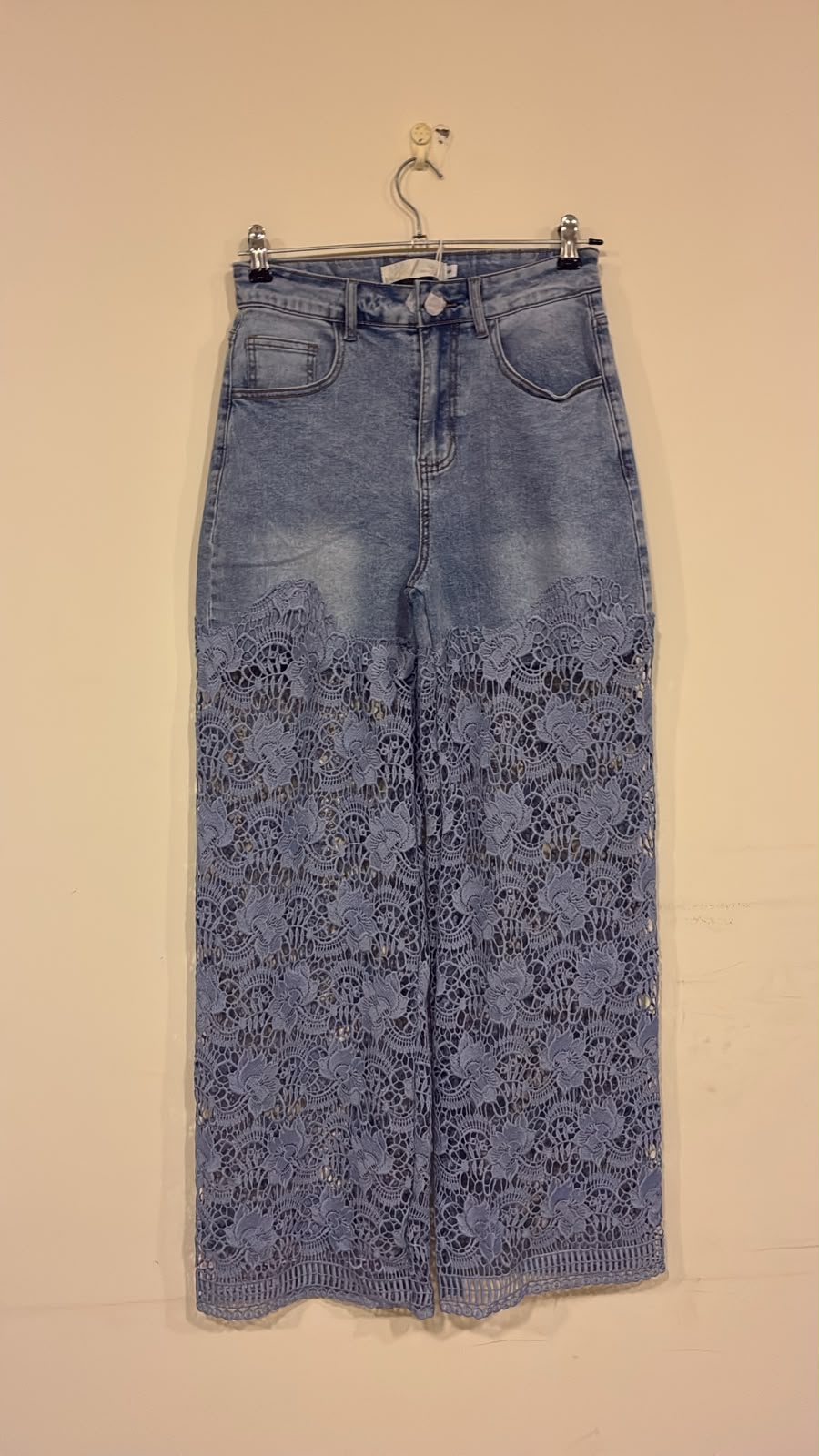 IT26-JUN-SH5247 Jeans