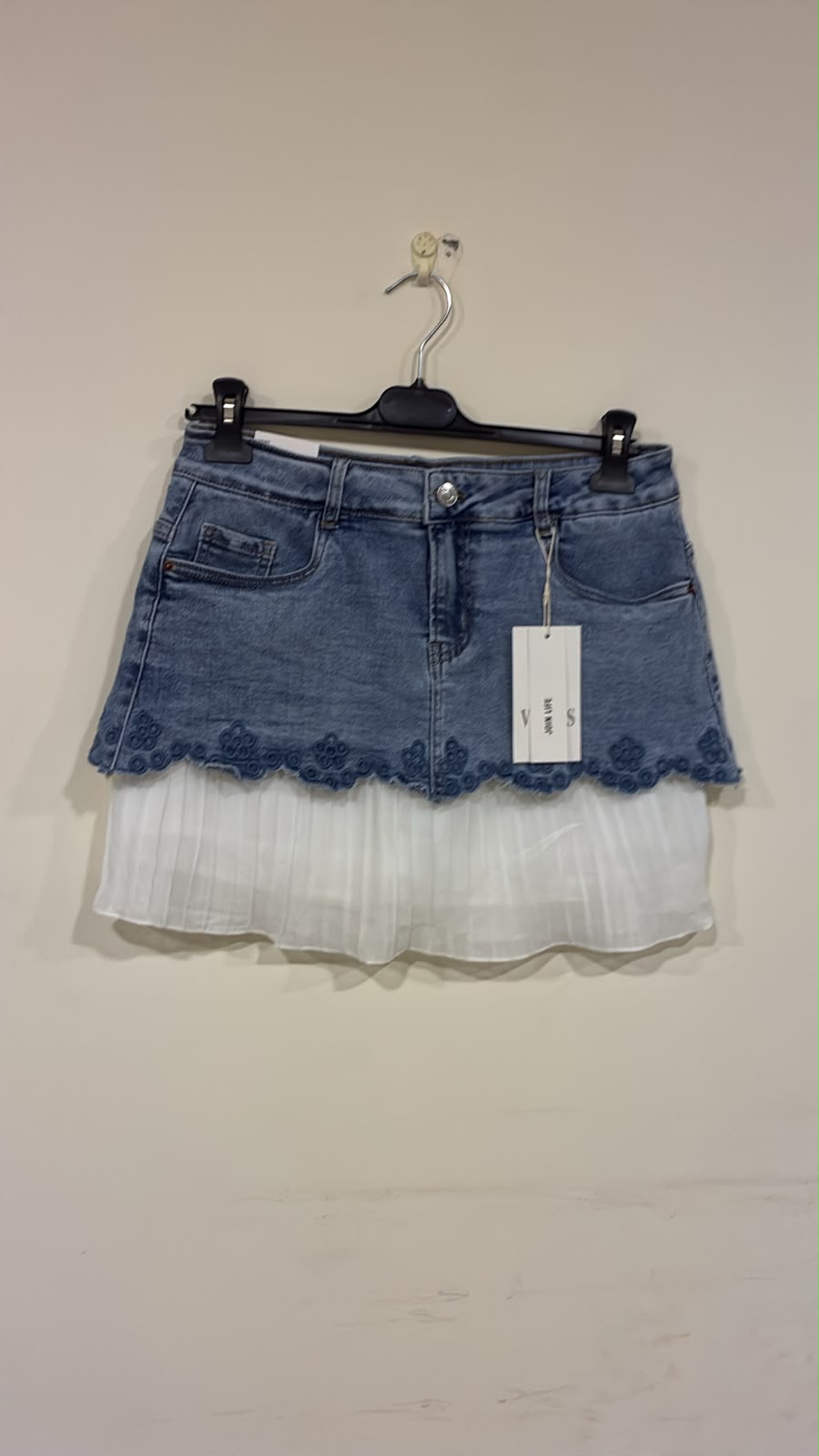 IT26-JUN-SH5253 Jeans
