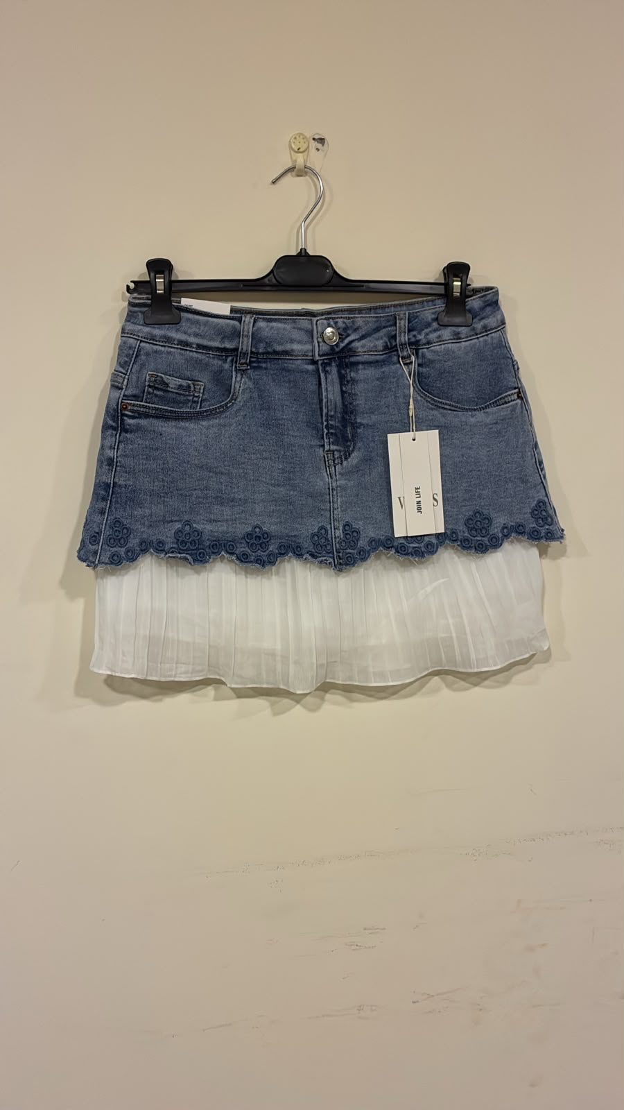 IT26-JUN-SH5256 Jeans