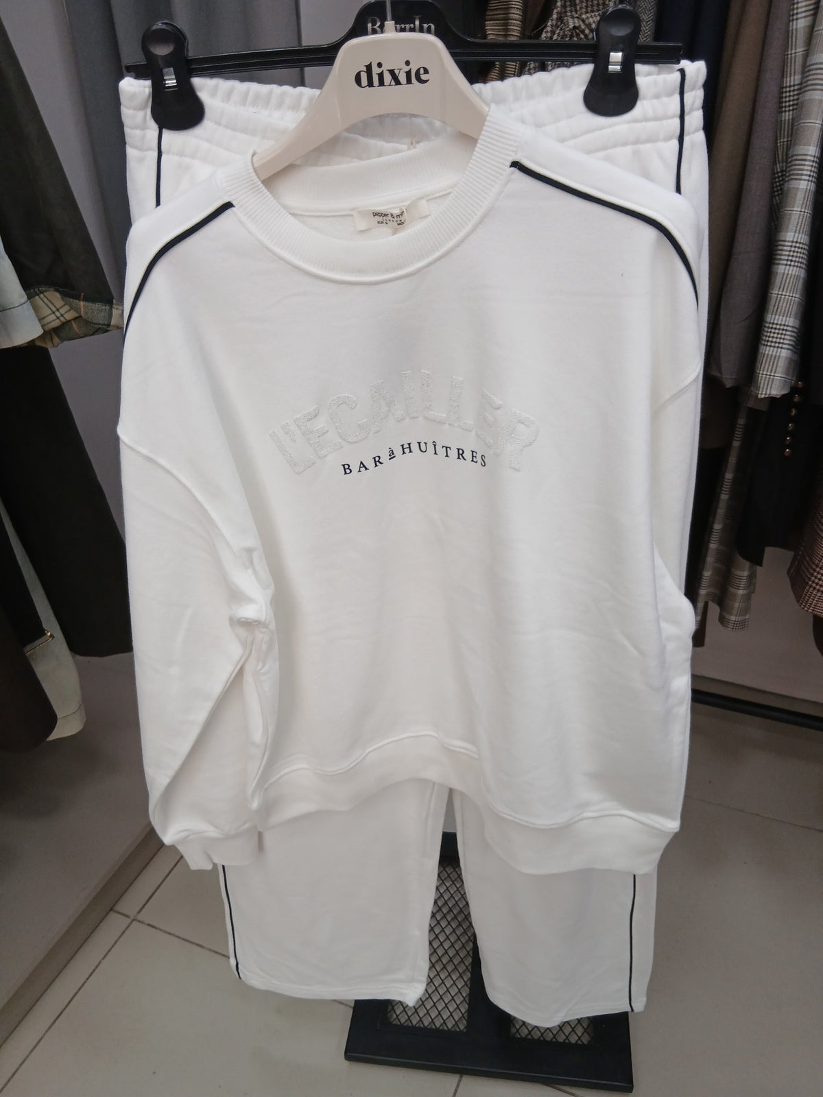 TR item TKX