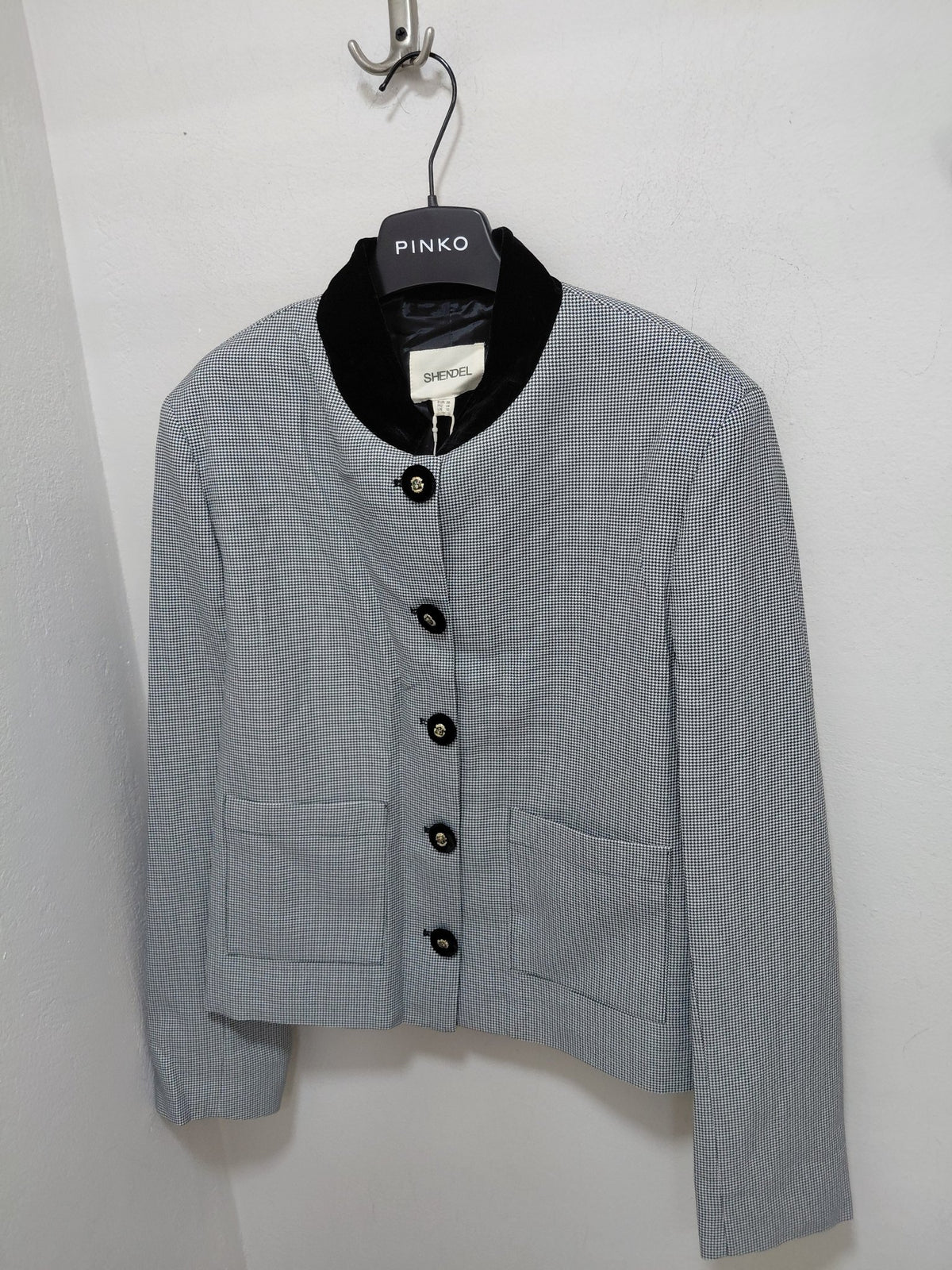 TR jacket C24790