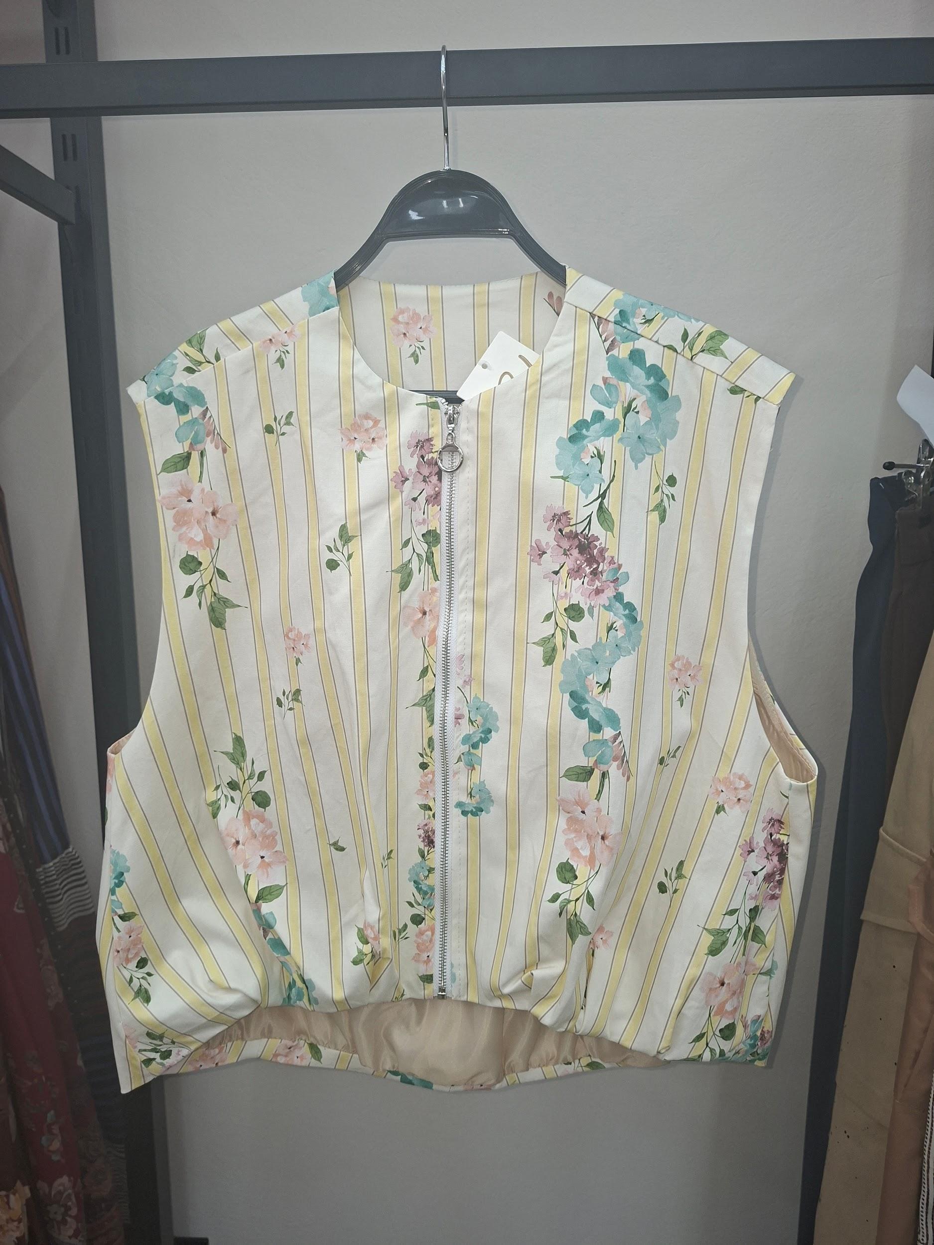vest S/M GRG-005318