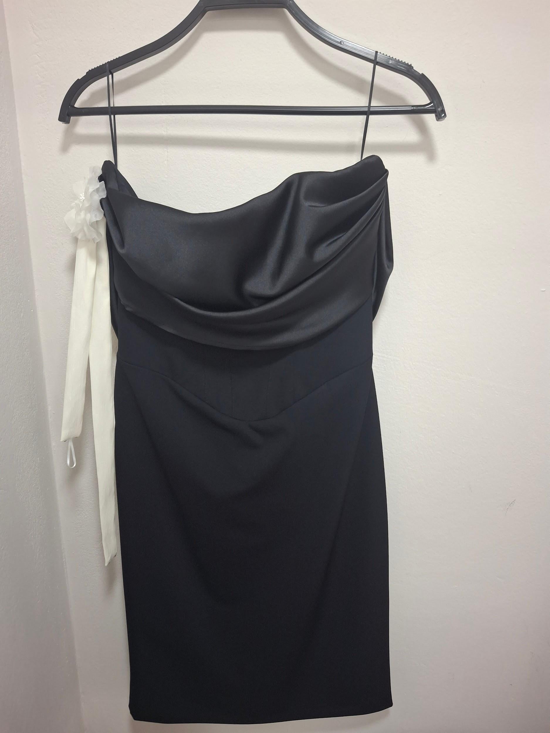 dress 44 LEGORA61