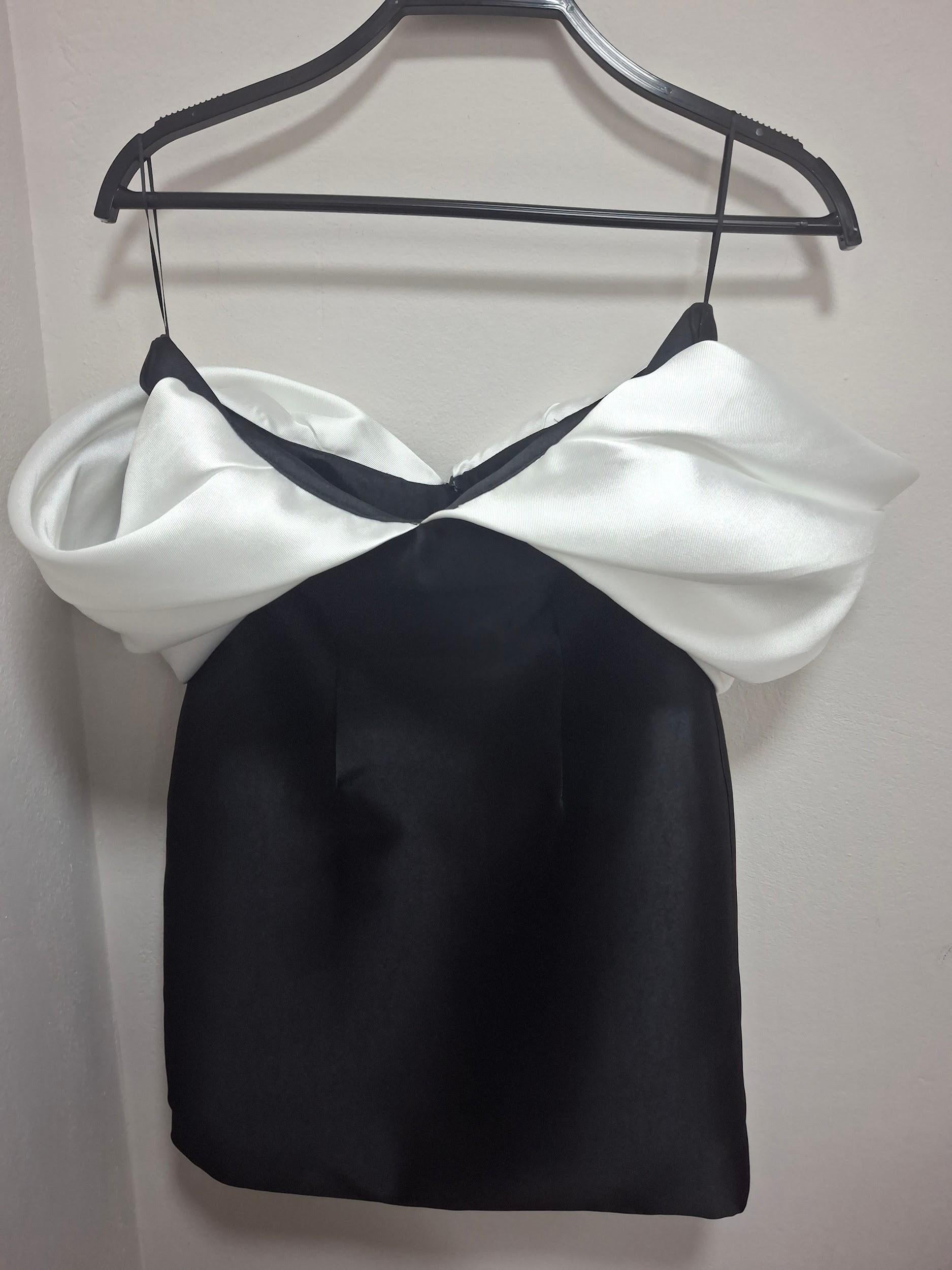 dress 44 LEGORA81