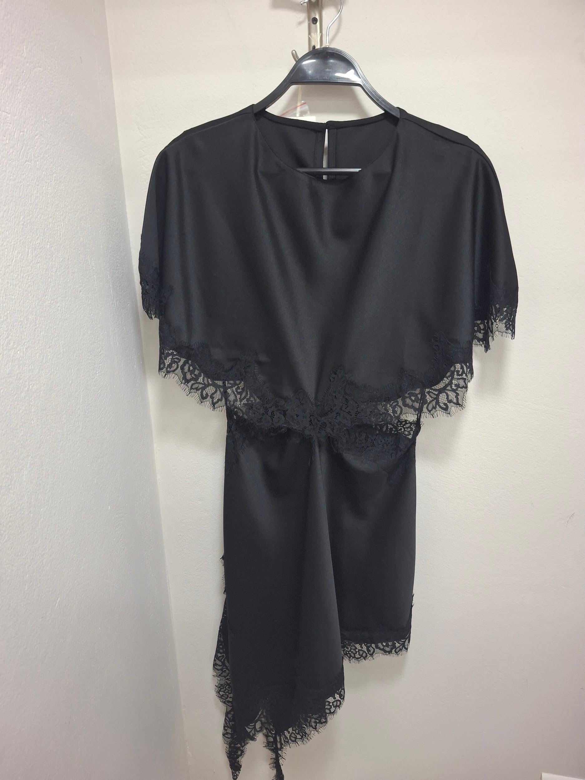 dress m/l GRG-005111